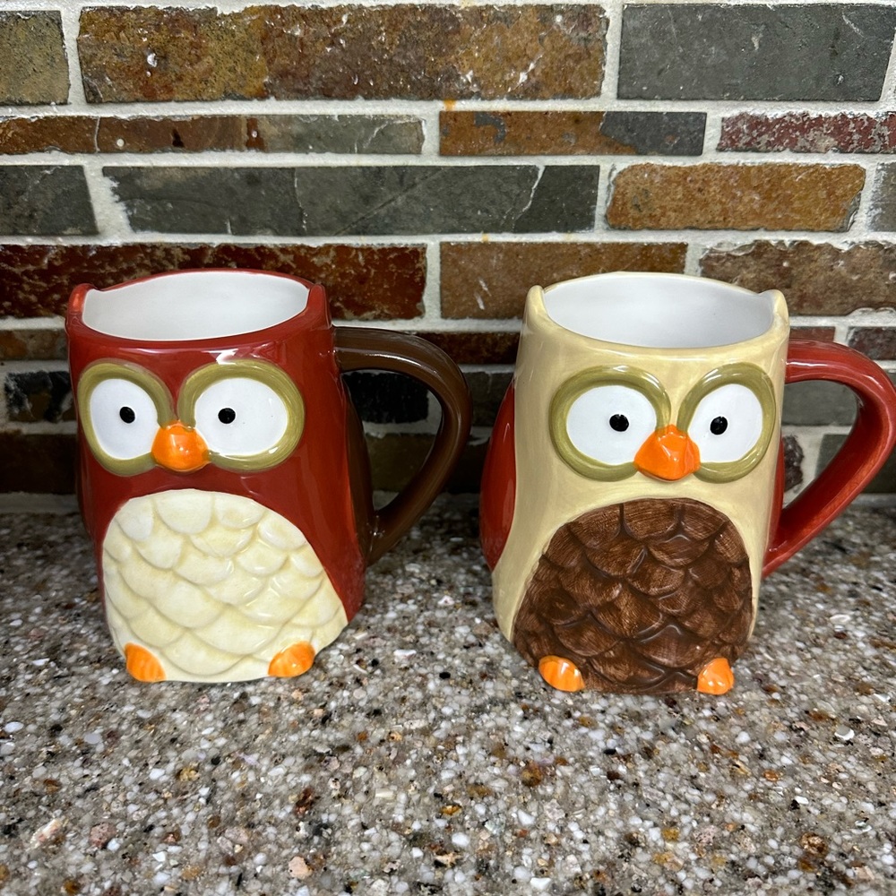 Set of 2 TAG Owl 3D Mugs